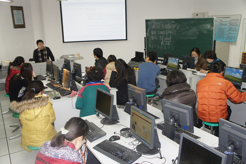 20121226語(yǔ)文（韓露老師）02_副本.jpg